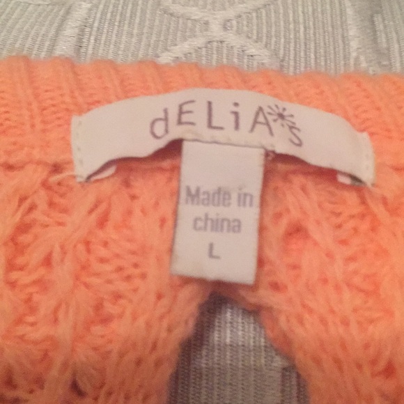 Adorable Sweater from dELiA*s - Picture 3 of 4